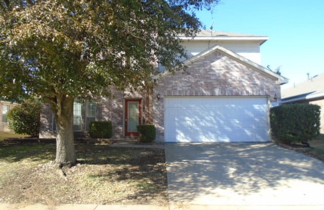 201 Lincoln Lane - 201 Lincoln Lane, Crowley, TX 76036