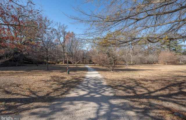 25 MERION ROAD photos photos