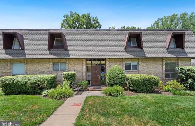 11606 VANTAGE HILL Road unit: 12B photos photos