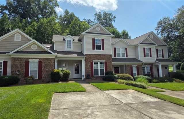 5982 Fox Ridge Lane Gallery 1