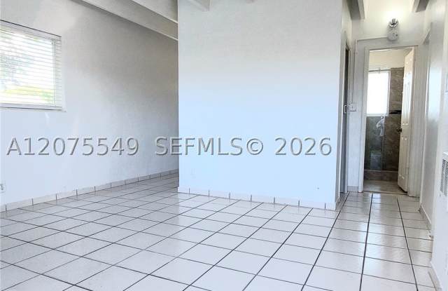 21910 SW 118th Ct Gallery 4