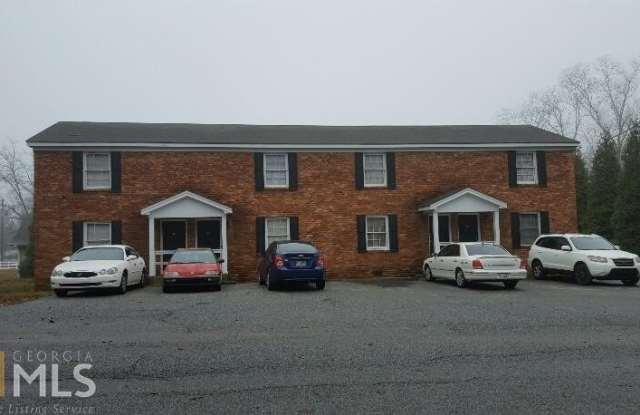 303 Cedar Creek Road photos photos