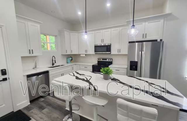 1528 Murphy Ave SW Gallery 2