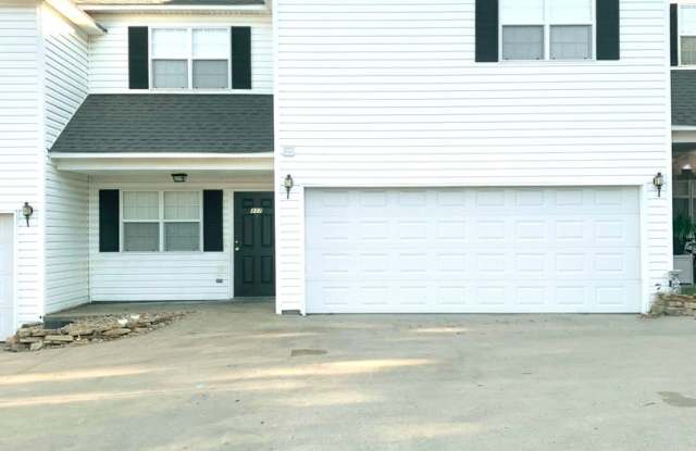 Spacious 3-Bed, 2.5-Bath Fourplex with Garage in McAlester photos photos Spacious 3-Bed, 2.5-Bath Fourplex with Garage in McAlester photos photos
