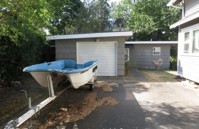 306 119th St S  Unit B - 306 119th St S, Parkland, WA 98444