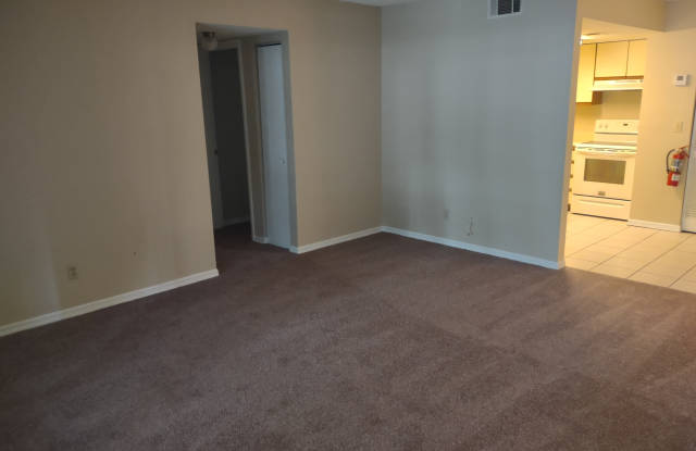 1024 Howell Ave photos photos