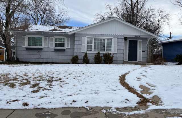 Charming 3-Bed Gem in the Heart of Boulder: Modern Upgrades, Fenced Yard, and Convenient Amenities! photos photos