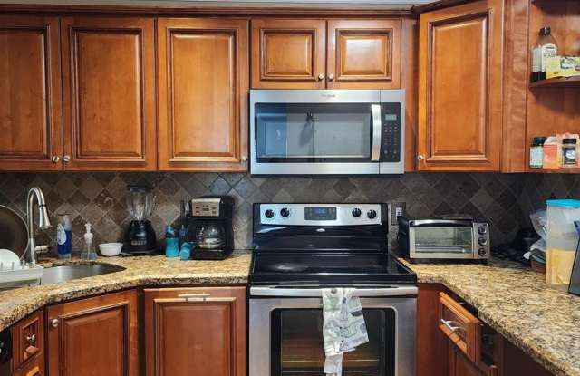 3127 Cocoplum Circle - 3127 Cocoplum Circle, Coconut Creek, FL 33063
