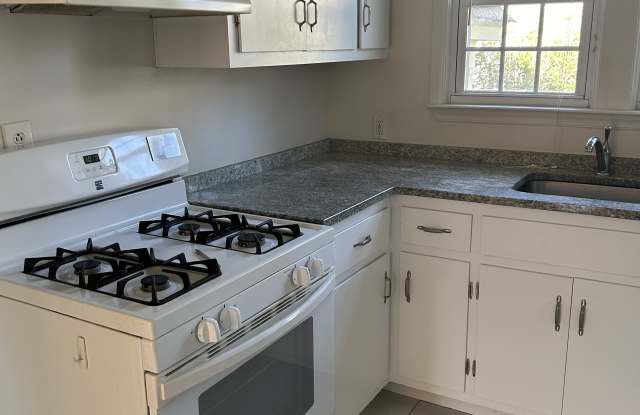 114 Parsippany Road Gallery 4