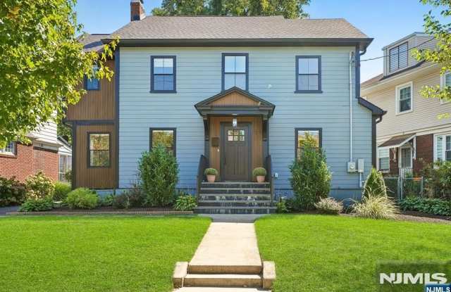 39 Walnut Crescent Gallery 1