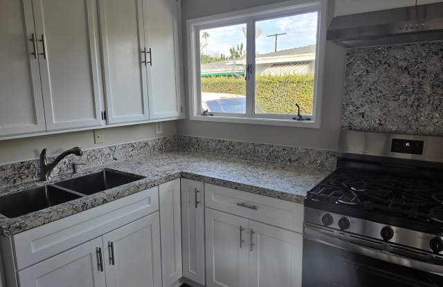 8733 Tilden Ave photos photos