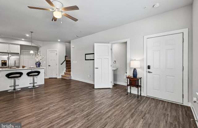 24745 MONK MEADOWS Terrace Gallery 4