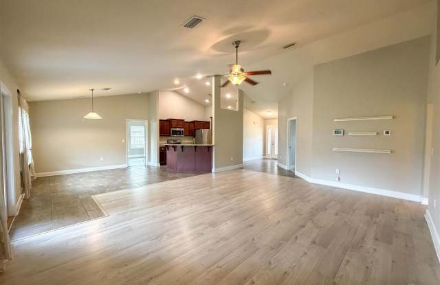 5680 Tucker Cir Gallery 4