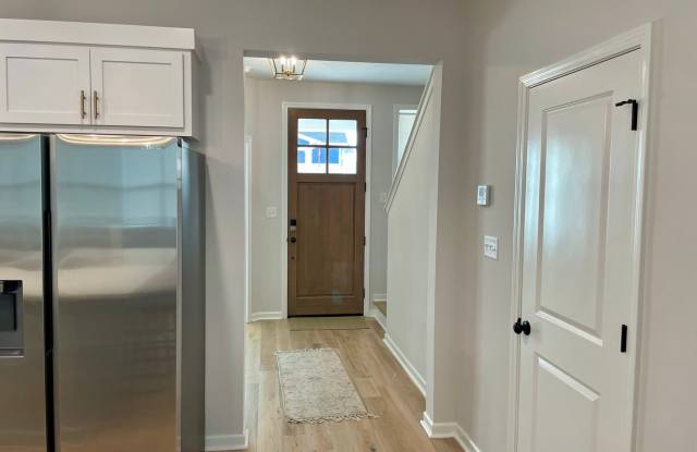 Great 5 Bedroom in Oxford Commons photos photos