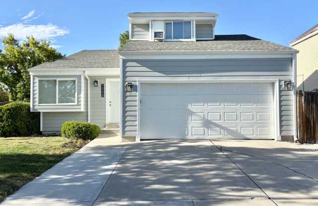Bright  Cozy with New Siding and Paint! photos photos
