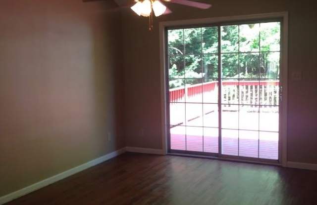 9021 Louvaine Drive Gallery 3