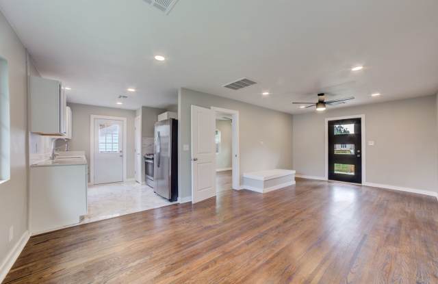 Welcome Home! photos photos