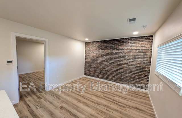 810 13th St NW photos photos