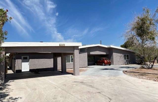 2047 Westwind Road Gallery 3