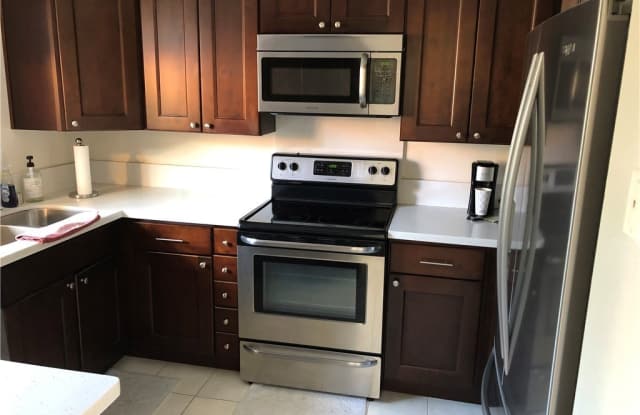 28037 Ridgebluff Court Gallery 4