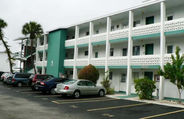 1818 RESTFUL DRIVE photos photos