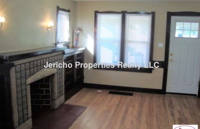3810 Jason Street Gallery 3