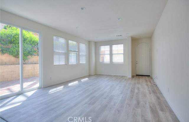 2151 Citrus Place Gallery 4