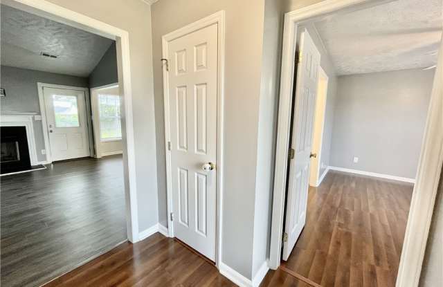 123 Howell Place Gallery 2