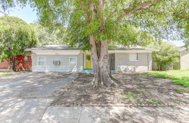 4621 SW H Ave photos photos