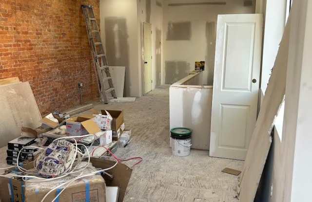 5635 BROOMALL Street Gallery 2