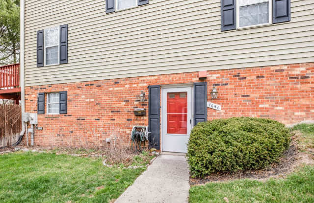Beautiful 2 Bedroom Lower Level Condo in Laurel! - 7656 North Arbory Way, Laurel, MD 20707