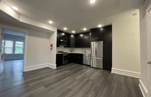 219 Kings Highway East - 219 Kings Highway East, Haddonfield, NJ 08033