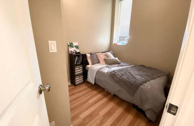 2317 North Halsted St. photos photos
