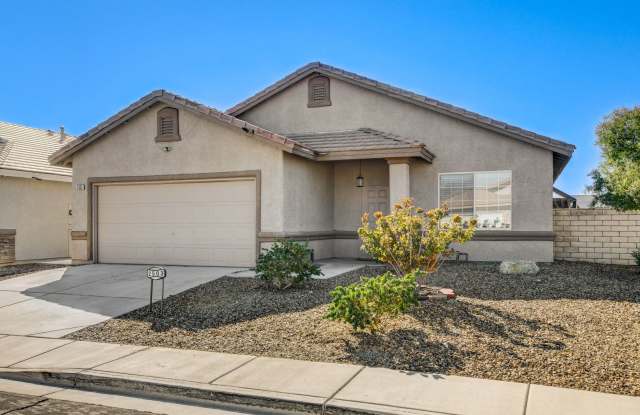 Stunning Modern 3 Bedroom Oasis w/ Vaulted  Ceilings, Large Pet Friendly Backyard & NO HOA! Gallery 1