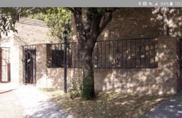 926 N Lauderdale Ave photos photos