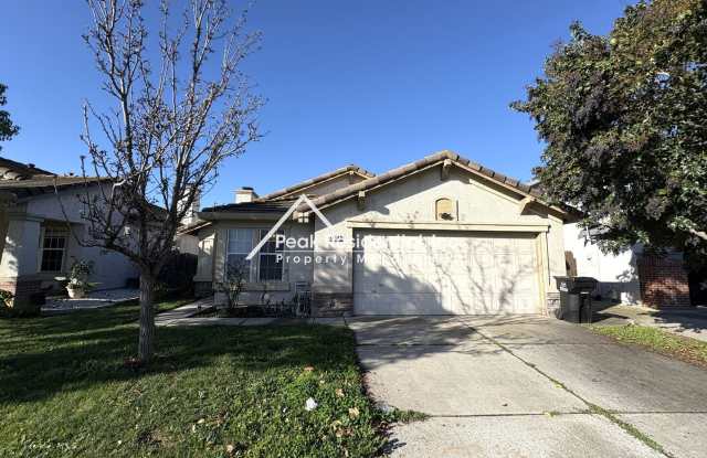 Charming 3bd/2ba Elk Grove Home With 2 Car Garage! photos photos