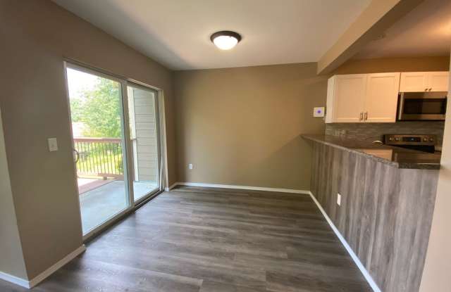 7151 SW Sagert Street #104 Gallery 2