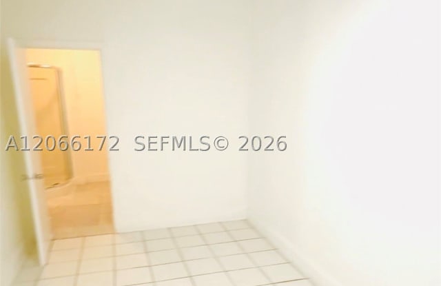 1922 Mckinley St Gallery 2