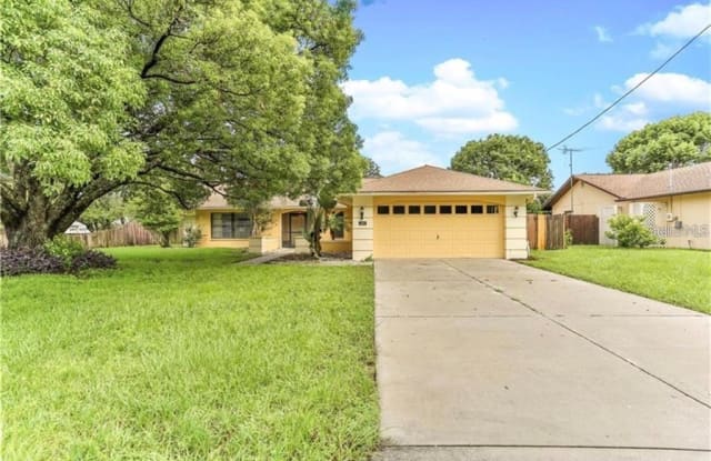 4497 DEVONSHIRE AVENUE - 4497 Devonshire Avenue, Spring Hill, FL 34609