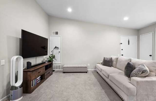25835 Marguerite Pkwy # 8201 Gallery 4
