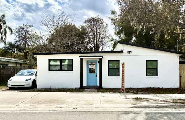 1260 Seminola Blvd photos photos