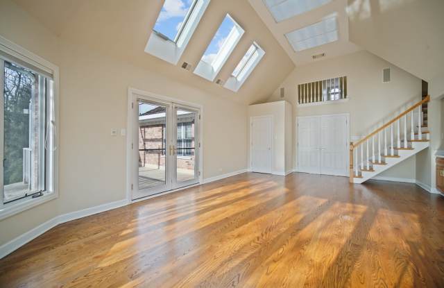 210 Saint Michael Court Gallery 4