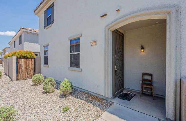 Beautiful Townhome in Phoenix Arizona photos photos