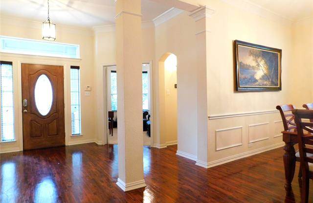 8931 Newton Street Gallery 3