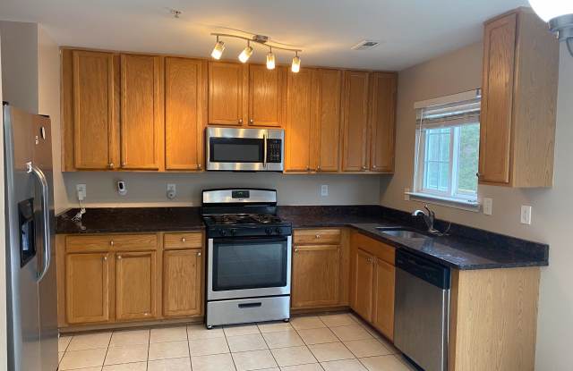 10932 W POINT PLACE Gallery 3