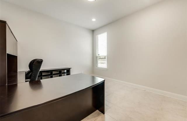 7935 Sarahville Drive Gallery 4
