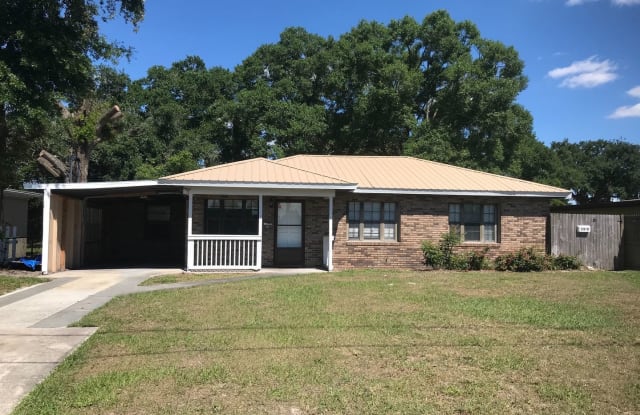 219 S Lakewood Dr. - 219 S Lakewood Drive, Orlando, FL 32803