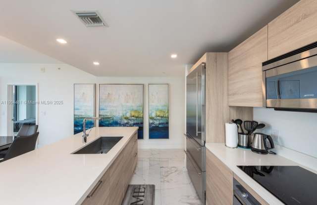 16385 Biscayne Boulevard 2001, North Miami Beach, FL 33160 photos photos 16385 Biscayne Boulevard 2001, North Miami Beach, FL 33160 photos photos