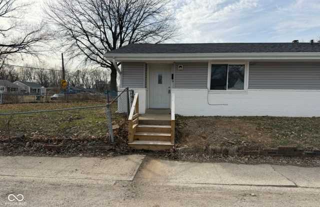 1102 N Somerset Avenue - 1102 North Somerset Avenue, Indianapolis, IN 46222