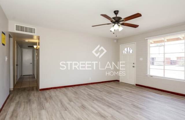 3220 West Claremont Street Gallery 2